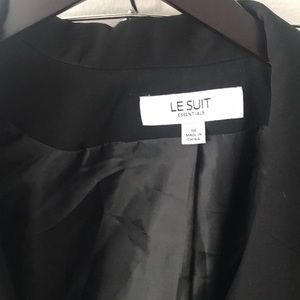 GUC Le Suit Satin Trim Jacket and Pantsuit Set 16